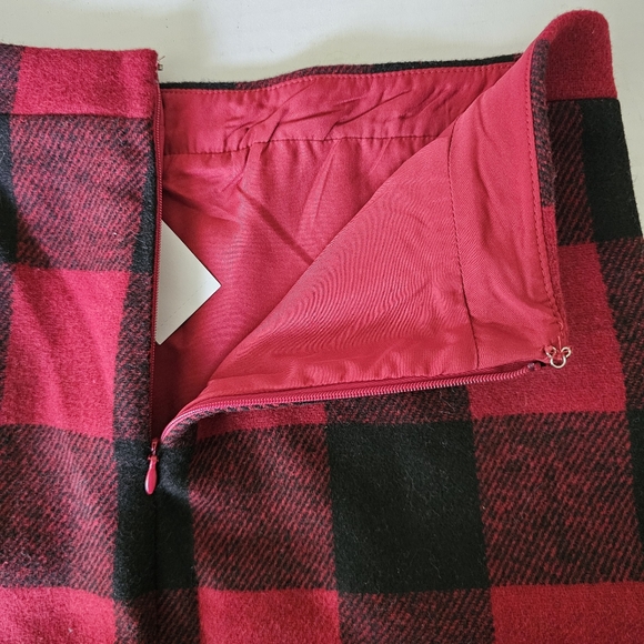 J Crew mini skirt in size 0 red buffalo check lined ruffle wool blend NWT - Picture 5 of 9